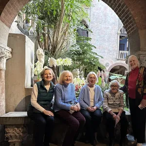 While we wait for Boston to bloom, some of our Residents enjoyed a trip to the Isabella Stewart Gardner Museum! @gardnermuseum